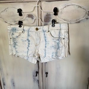 AE Jean shorts